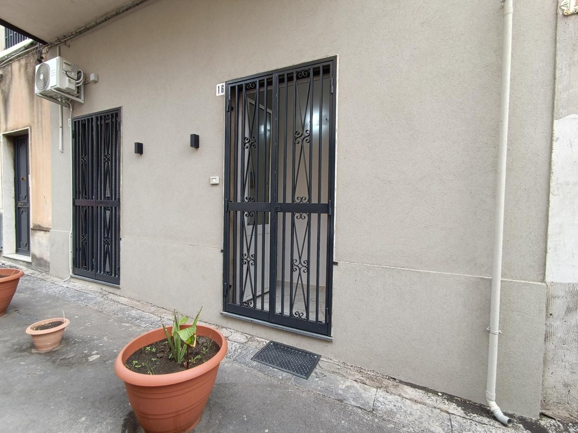 Terrazzo Garibaldi Holiday Home Catania Exterior foto